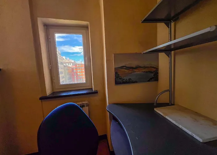 Lovingenoa House Apartmán *