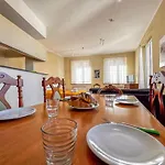 Apartment Lovingenoa House
