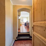 Lovingenoa House Apartment