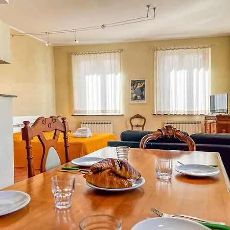 Apartment Lovingenoa House